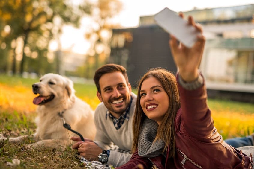 smartphone selfie hond