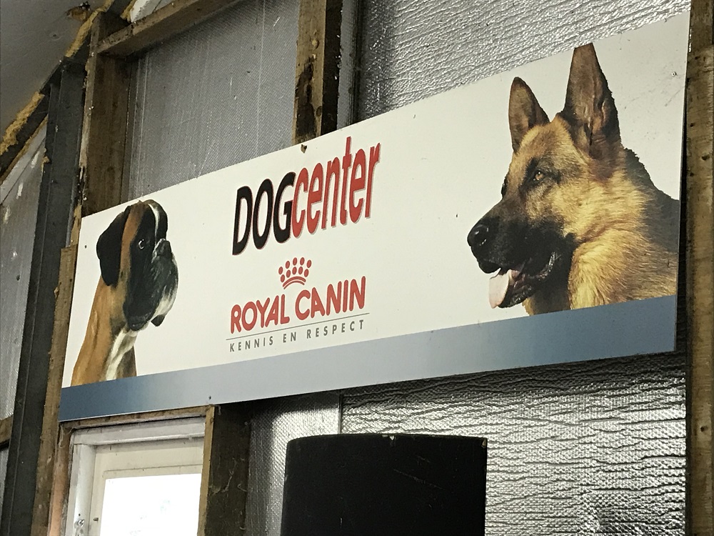 Dogcenter ttouch hond